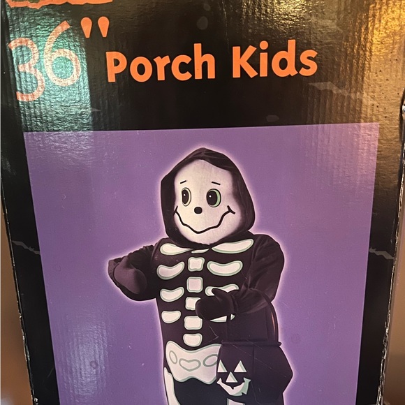 PORCH KIDS SKELETON - Picture 1 of 10